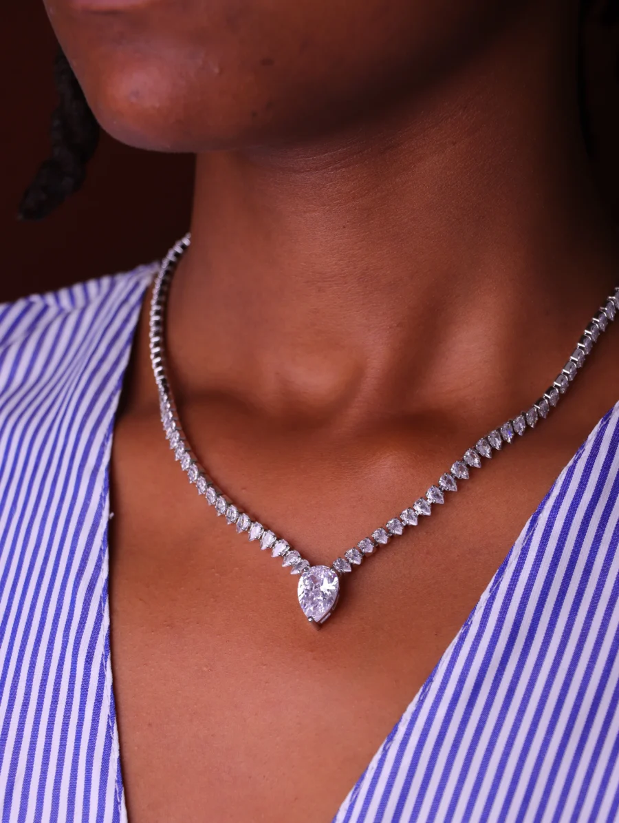Dazzling Crystal Elegance Jewelry Set - Image 3