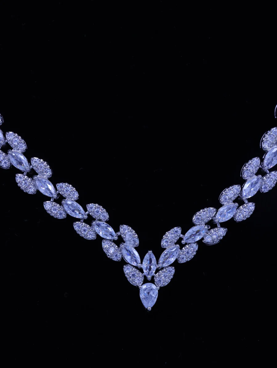 Marquise Leaf Crystal Radiant Jewelry Set - Image 9