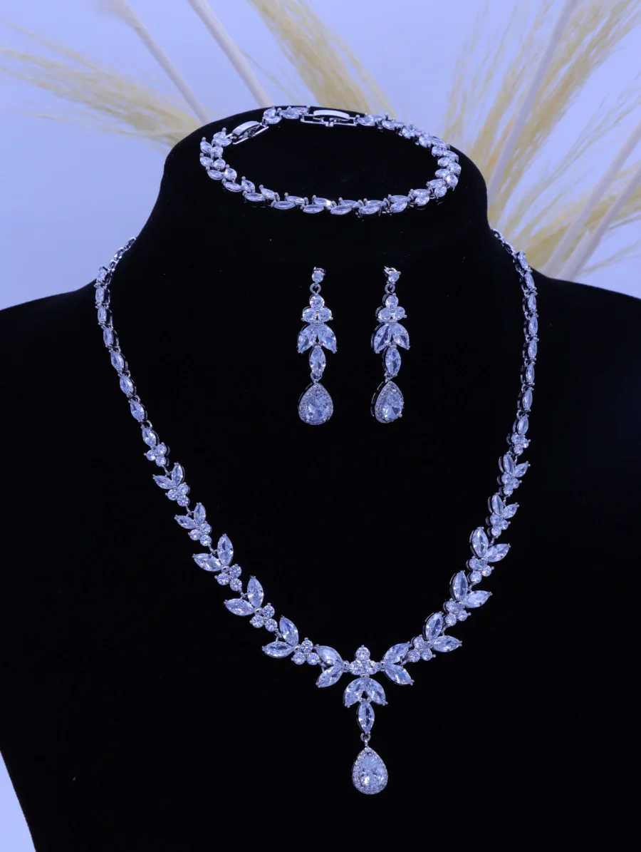 Crystal Garden Elite Three-Piece Jewelry Collection - Image 5