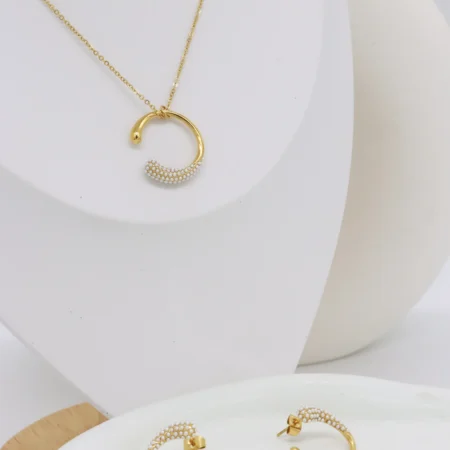Pearl Crescent Moon Jewelry Set