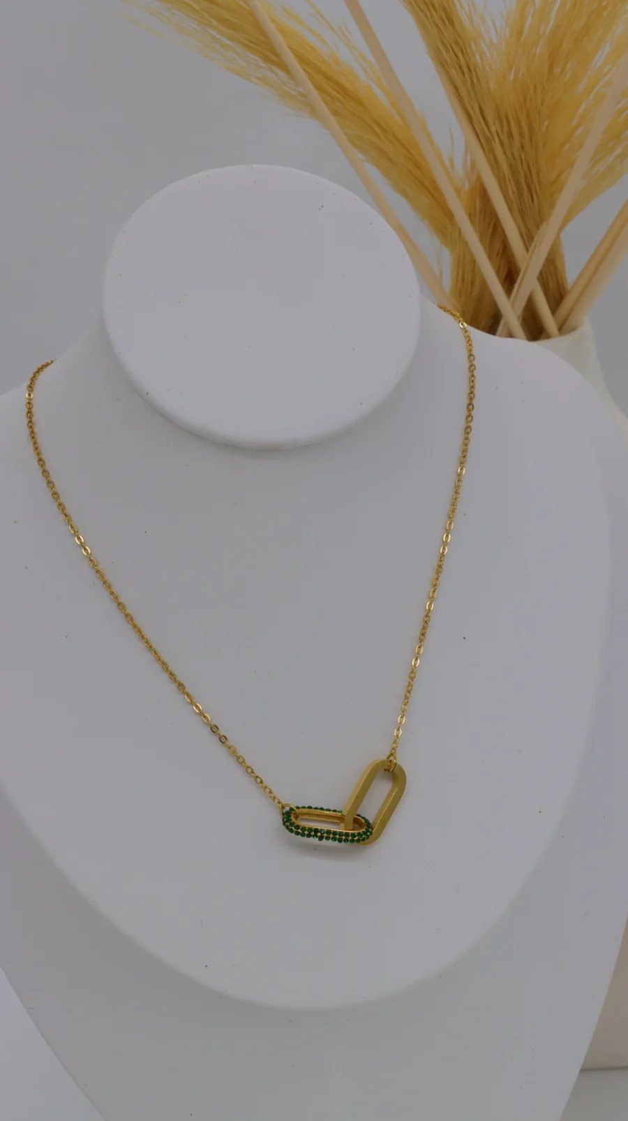 Luxe Interlocked Heart Necklace - Image 7