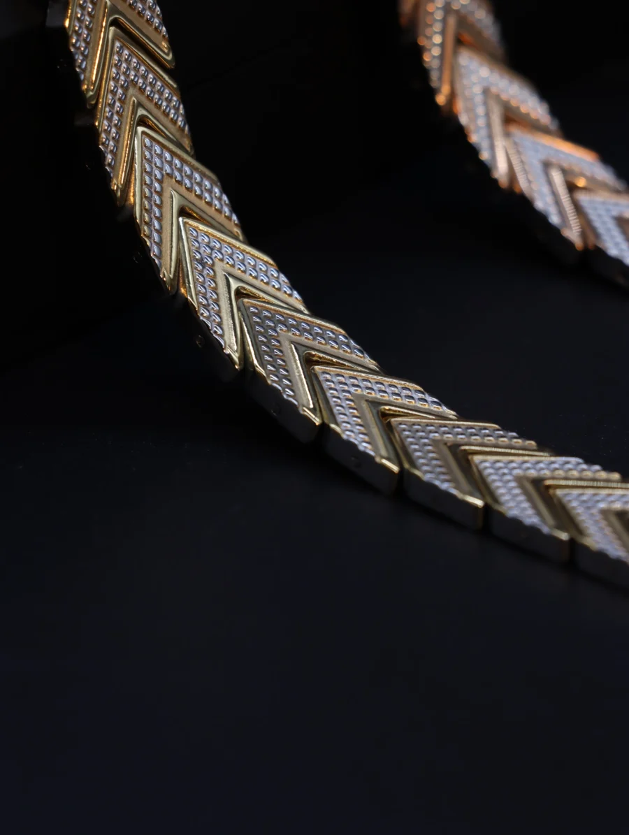 Luxe Chevron Link Bracelet Collection - Image 5