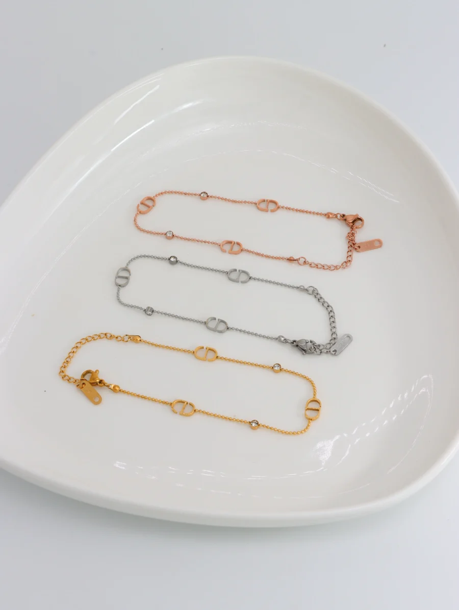 Interlocking Chain Link Bracelet Set - Image 5