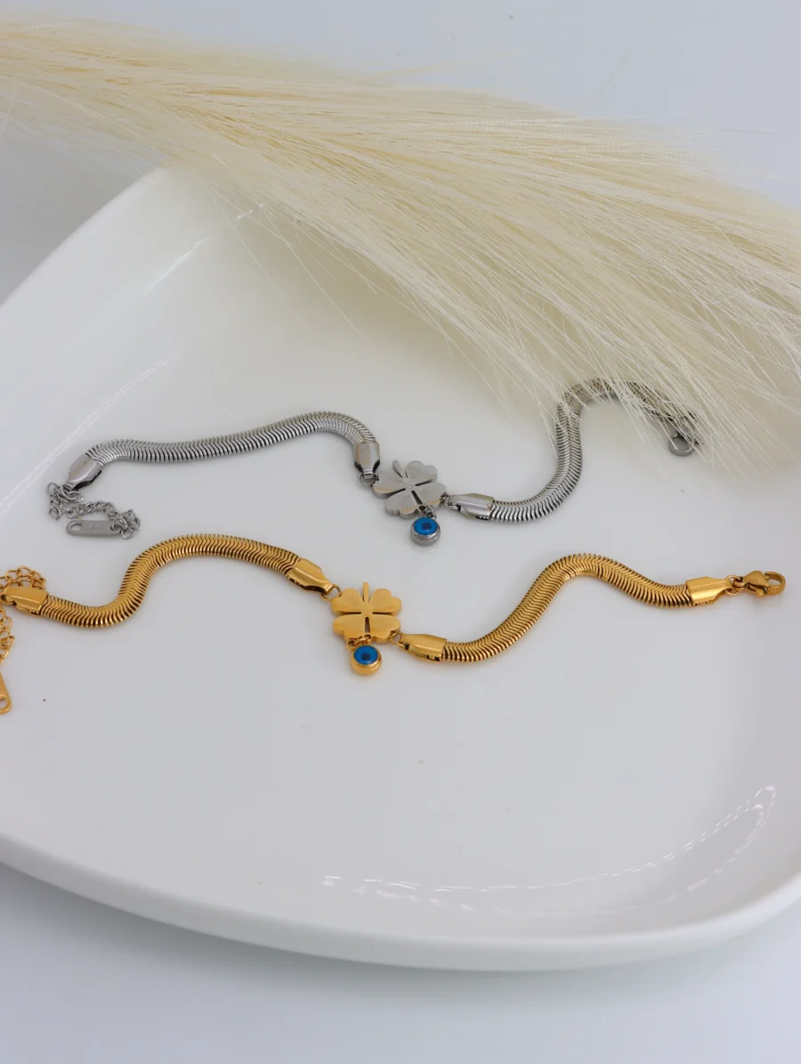 Clover Charm Snake Chain Bracelet - Image 2